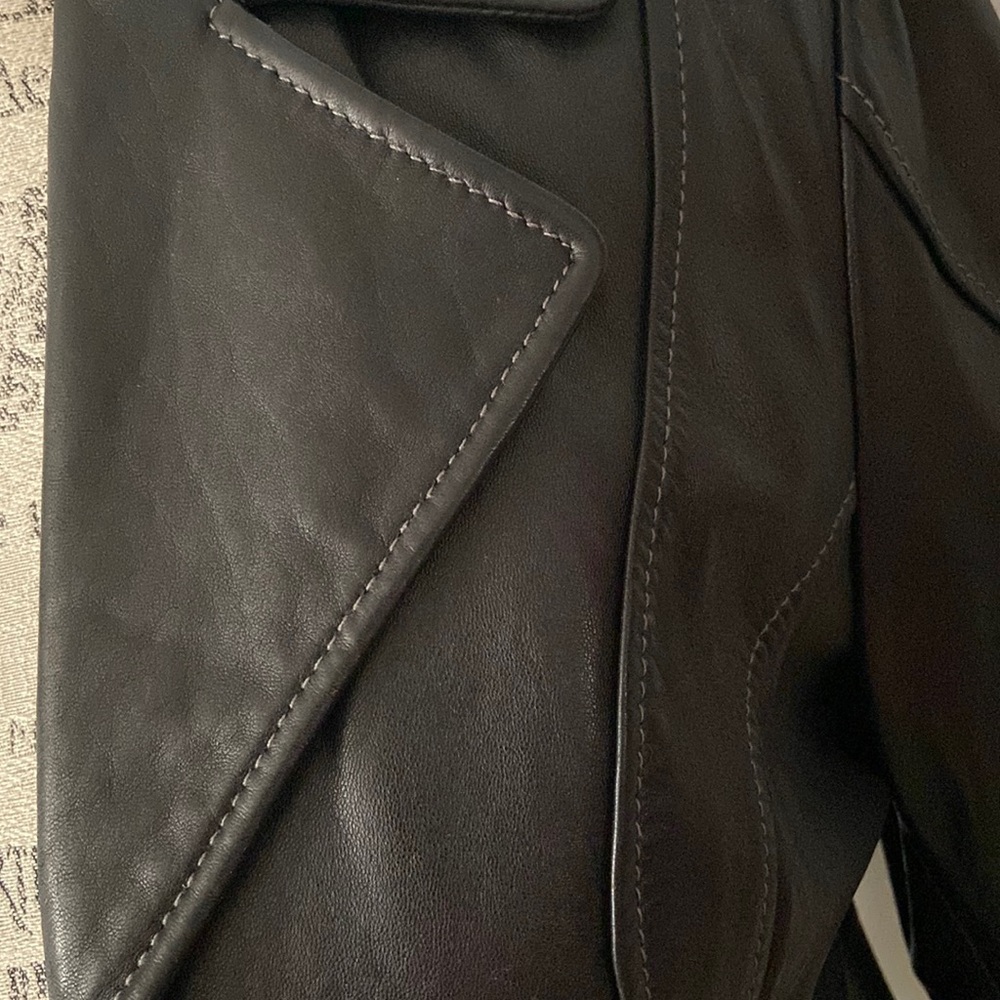 Guess Black Genuine Leather Jacket size M - Picture 2 of 9